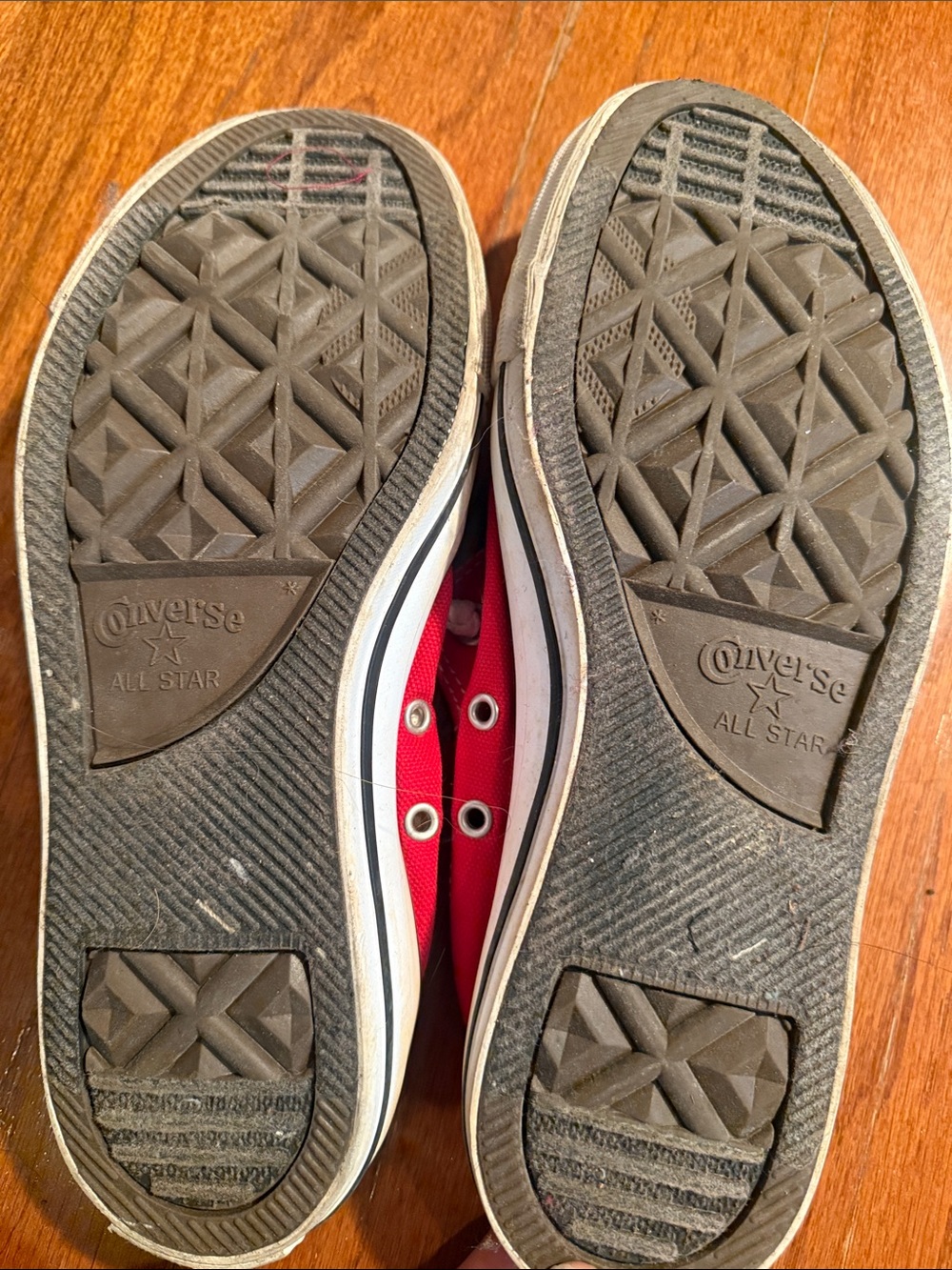 Converse Red Low-Top Canvas Sneakers with White Laces - Picture 3 of 7